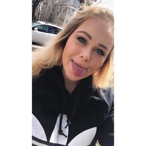 Meet your Posher, Kylie